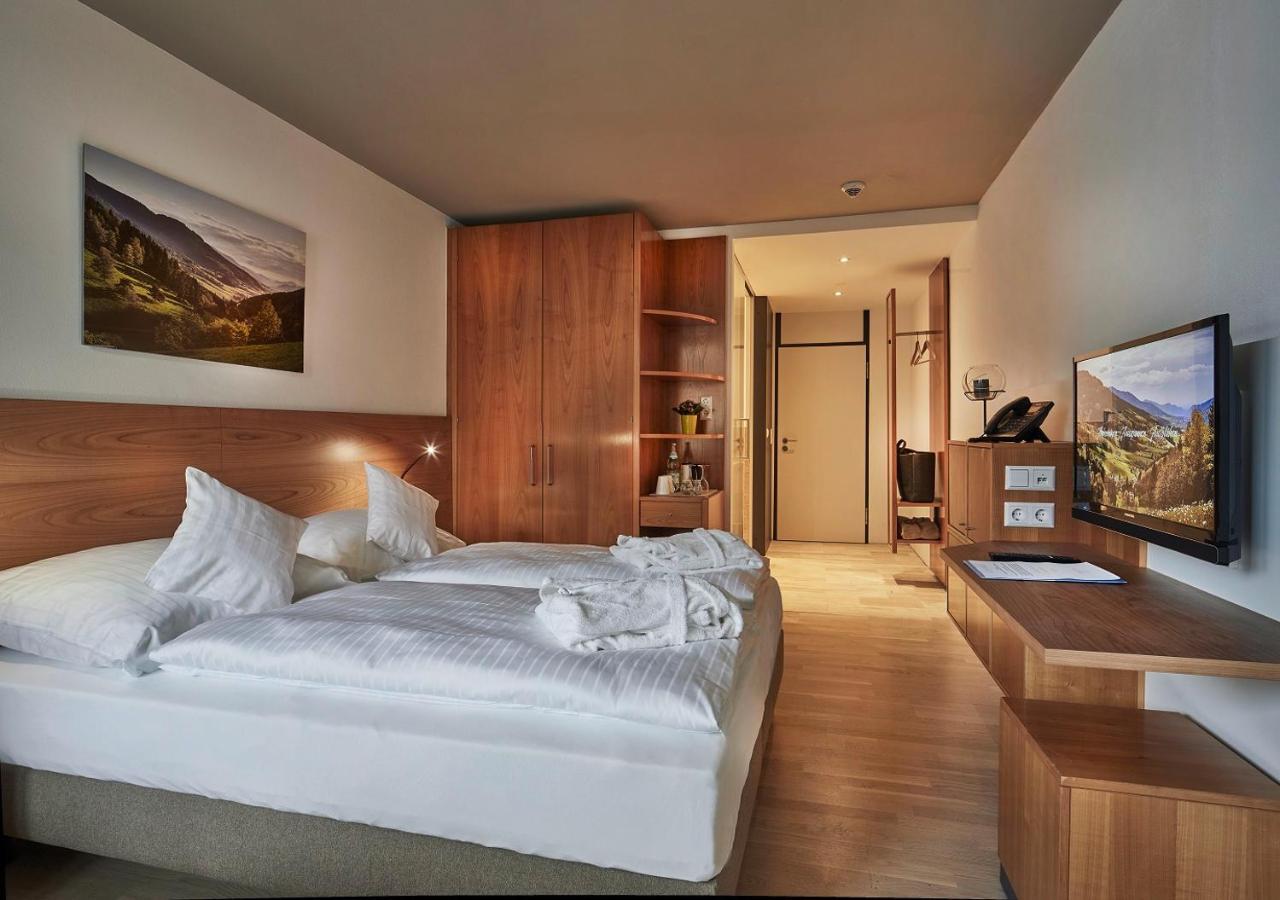 ElzLand Hotel Pfauen WELLNESS, SPA&VITALIS HOTEL Elzach Exterior foto